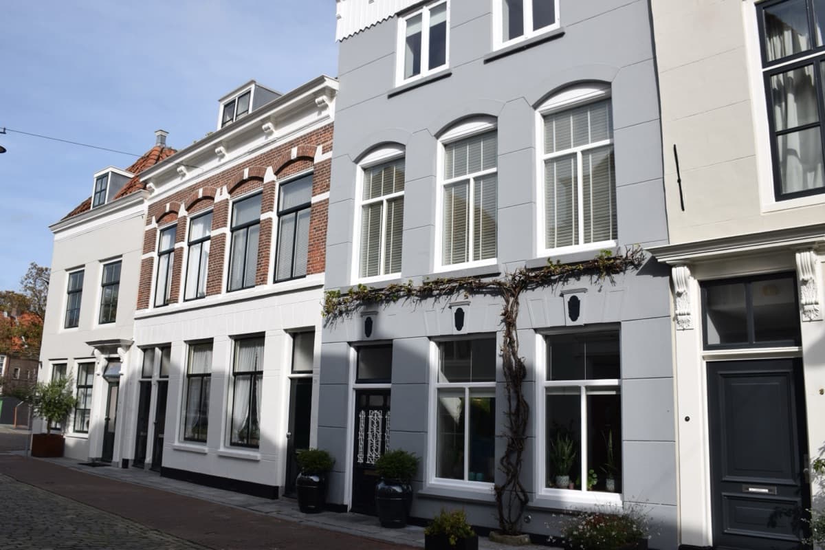 Beleggingspanden in een Nederlandse straat
